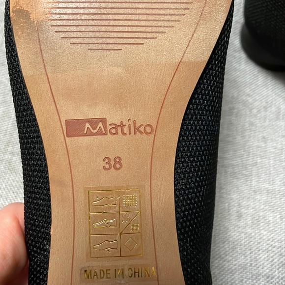 ANTHROPOLOGIE black Matiko ballet flats.  Size 38. - Picture 7 of 9